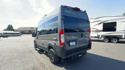 2027 Jayco Comet photo 3