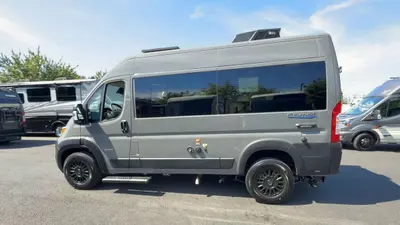 2027 Jayco Comet photo 10