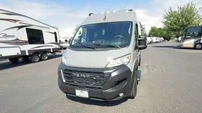 2027 Jayco Comet photo 8