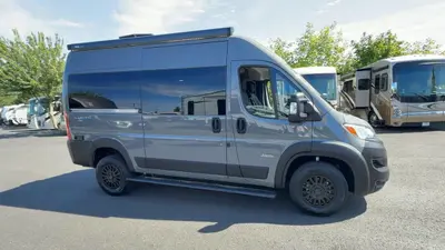2027 Jayco Comet photo 6