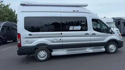 2027 Pleasure Way Ontour photo 5