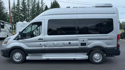 2027 Pleasure Way Ontour photo 9
