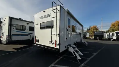 2026 Winnebago Thrive photo 9