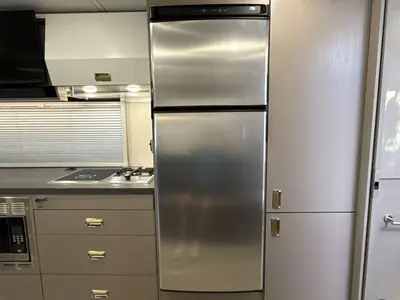 2027 Winnebago Navion photo 31