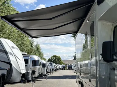 2027 Winnebago Navion photo 19