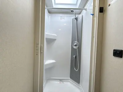 2027 Winnebago Navion photo 40
