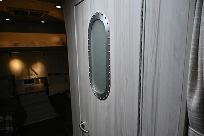 2025 AIRSTREAM INTERNATIONAL photo 9