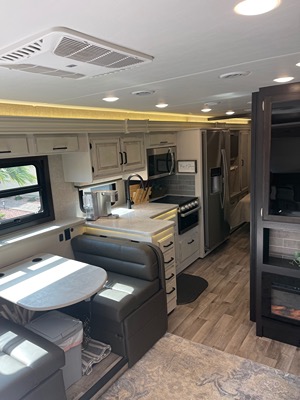 2023 JAYCO PRECEPT photo 5
