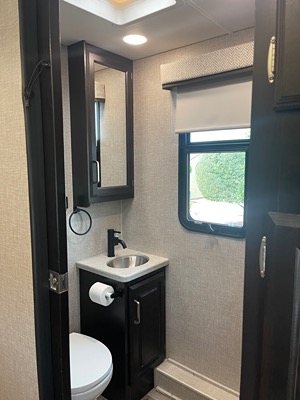 2023 JAYCO PRECEPT photo 11