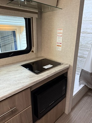 2024 THOR MOTOR COACH VEGAS photo 9