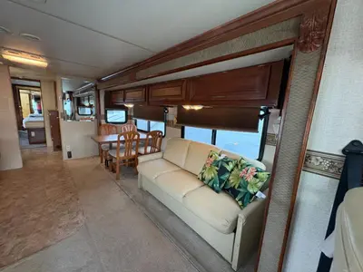 2003 Fleetwood Bounder Diesel photo 16