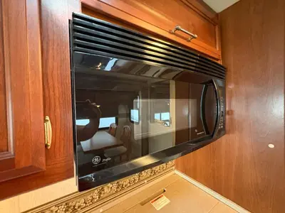 2003 Fleetwood Bounder Diesel photo 26