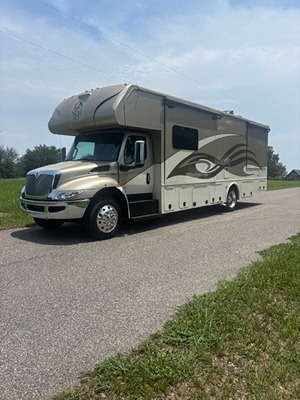 Used 2022 Nexus Wraith 33W