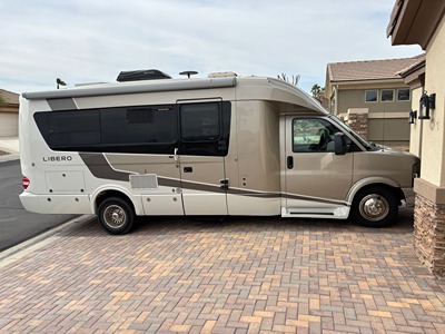 Used 2015 Leisure Travel Libero L24CB