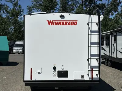 2027 Winnebago Thrive photo 8