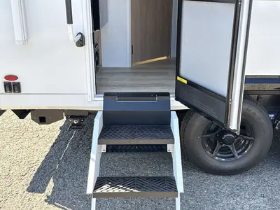 2027 Winnebago Thrive photo 19