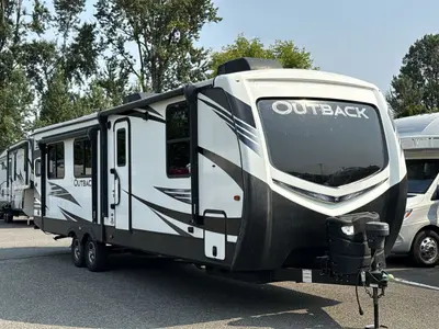 2021 Keystone Outback photo 3
