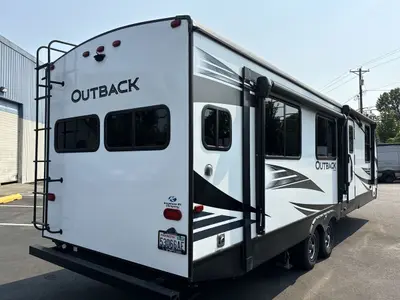 2021 Keystone Outback photo 9
