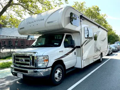 2016 THOR MOTOR COACH QUANTUM photo 4