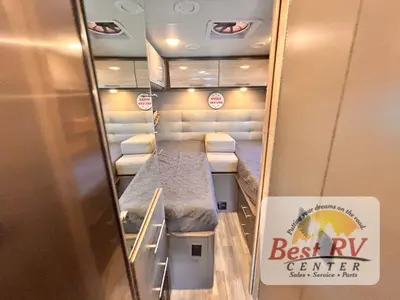 2018 Thor Motor Coach Compass photo 35