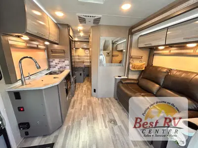 2018 Thor Motor Coach Compass photo 10