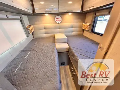 2018 Thor Motor Coach Compass photo 38