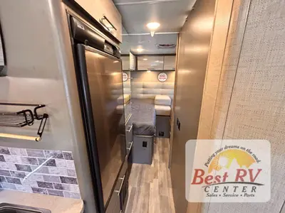 2018 Thor Motor Coach Compass photo 31