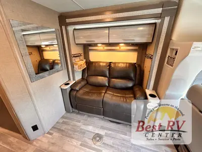 2018 Thor Motor Coach Compass photo 15