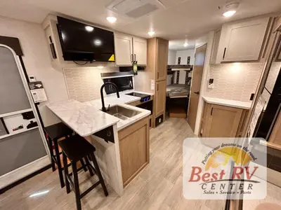 2027 Ember RV E-Series photo 22