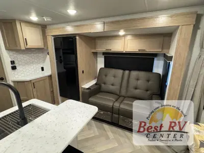 2027 Ember RV E-Series photo 17