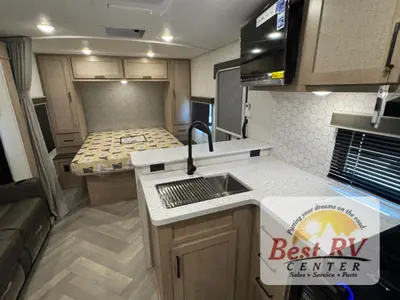 2027 Ember RV E-Series photo 43