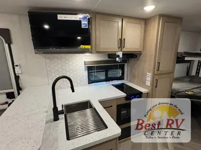 2027 Ember RV E-Series photo 29