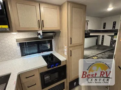 2027 Ember RV E-Series photo 32