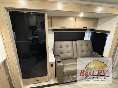 2027 Ember RV E-Series photo 48