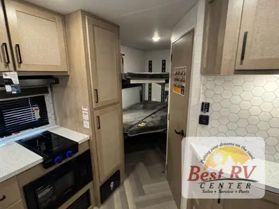 2027 Ember RV E-Series photo 34