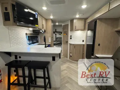 2027 Ember RV E-Series photo 23
