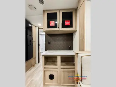 2026 Grand Design Imagine XLS photo 11
