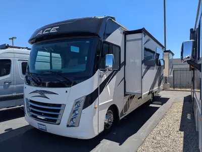 2022 Thor Motor Coach A.C.E. photo 4