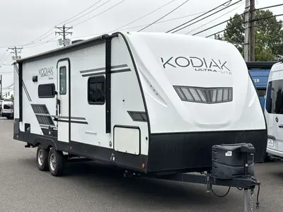 Used 2023 Dutchmen Kodiak Ultra Lite 242RBSL