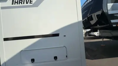 2027 Winnebago Thrive photo 6