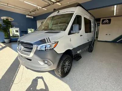 2026 Remote Vans Friday Series photo 6