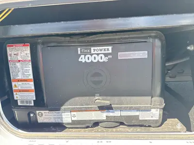 2027 Winnebago Suncruiser photo 24