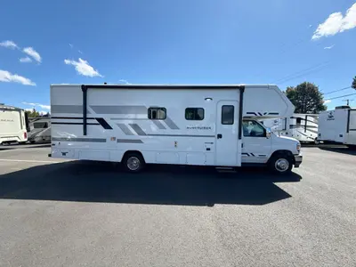 2027 Winnebago Suncruiser photo 10