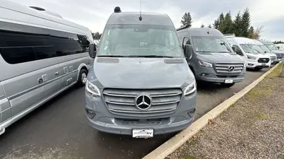 2021 Coachmen Galleria photo 4
