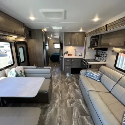 2024 Gulf Stream Conquest photo 26