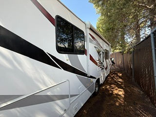 2023 THOR MOTOR COACH CHATEAU photo 4