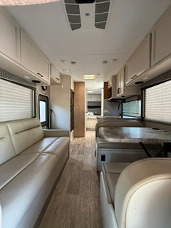 2023 THOR MOTOR COACH CHATEAU photo 18