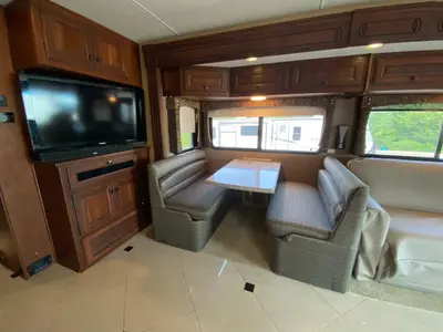 2014 Forest River Berkshire photo 26