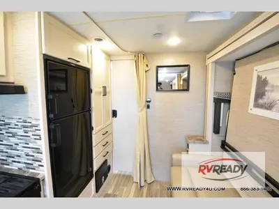 2023 Thor Motor Coach Four Winds Sprinter photo 23