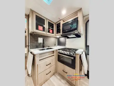 2026 Grand Design Imagine XLS photo 16